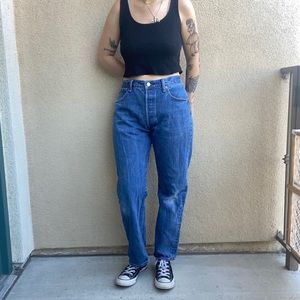 levi’s button fly high waisted blue denim jeans